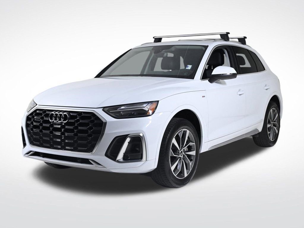 Used 2024 Audi Q3 2.0T Premium w/ Convenience Package