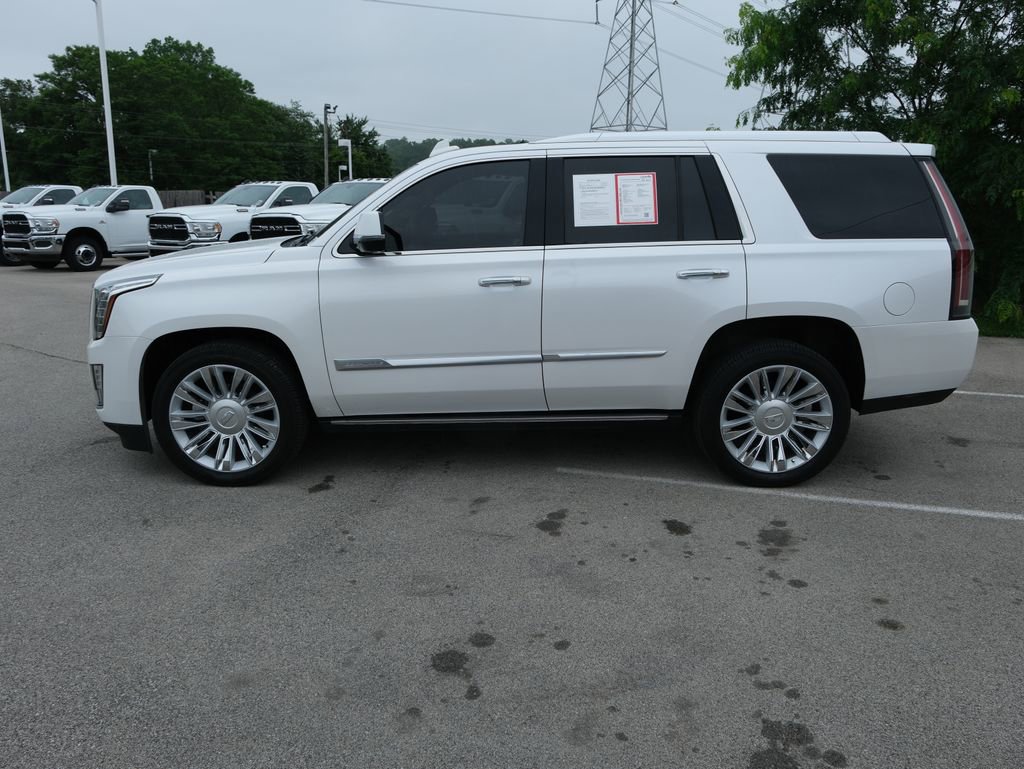 Used 2016 Cadillac Escalade Platinum AWD/4WD image 10