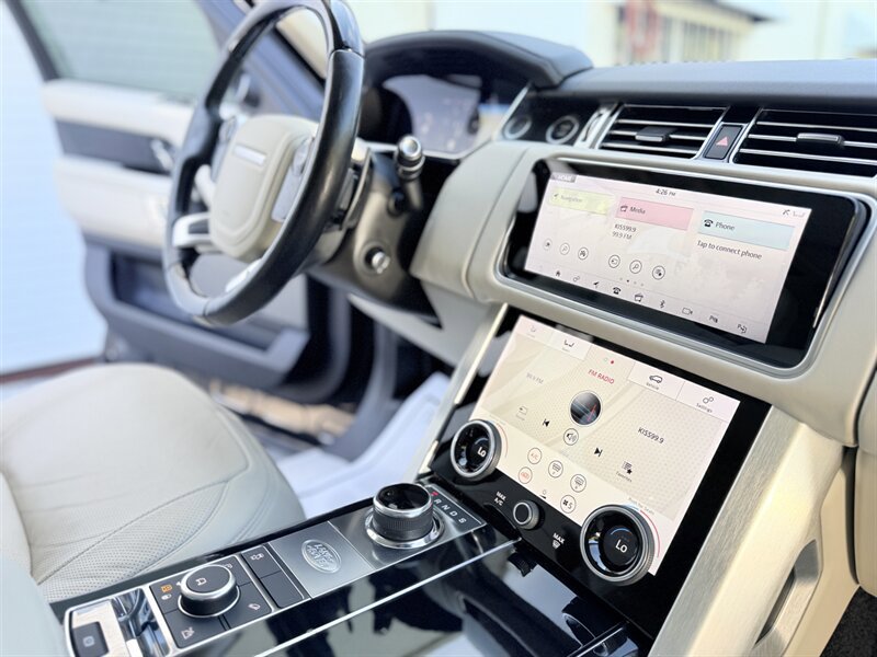 Used 2018 Land Rover Range Rover HSE AWD/4WD image 10