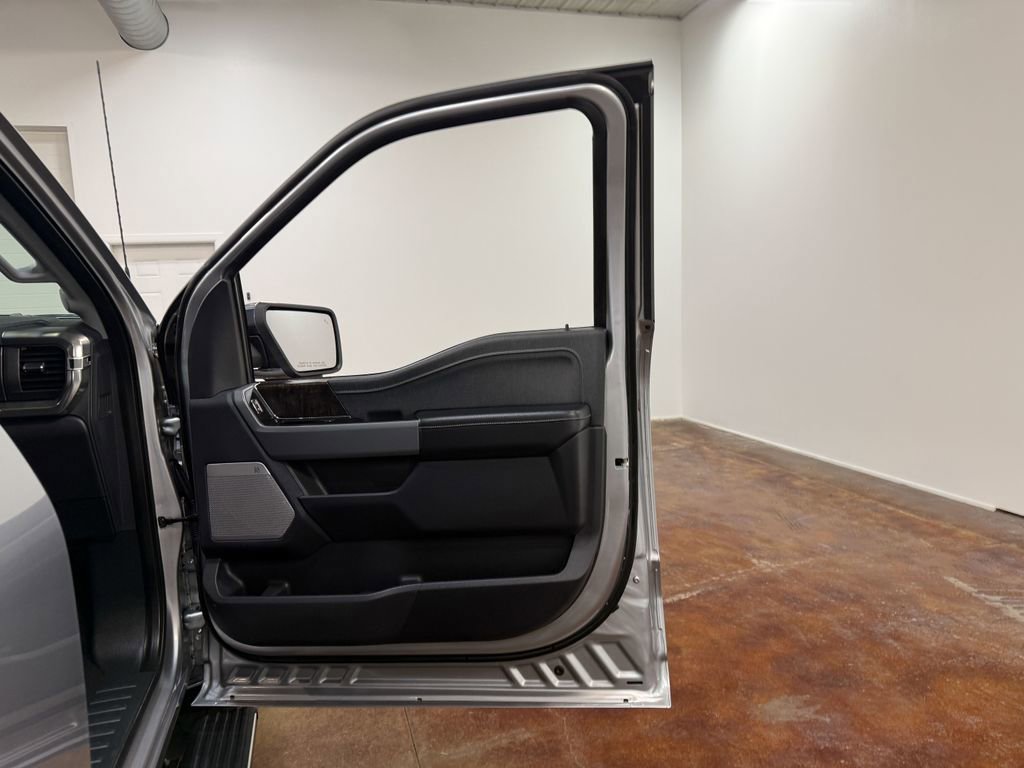 Used 2023 Ford F150 Lariat w/ Equipment Group 502A High image 64