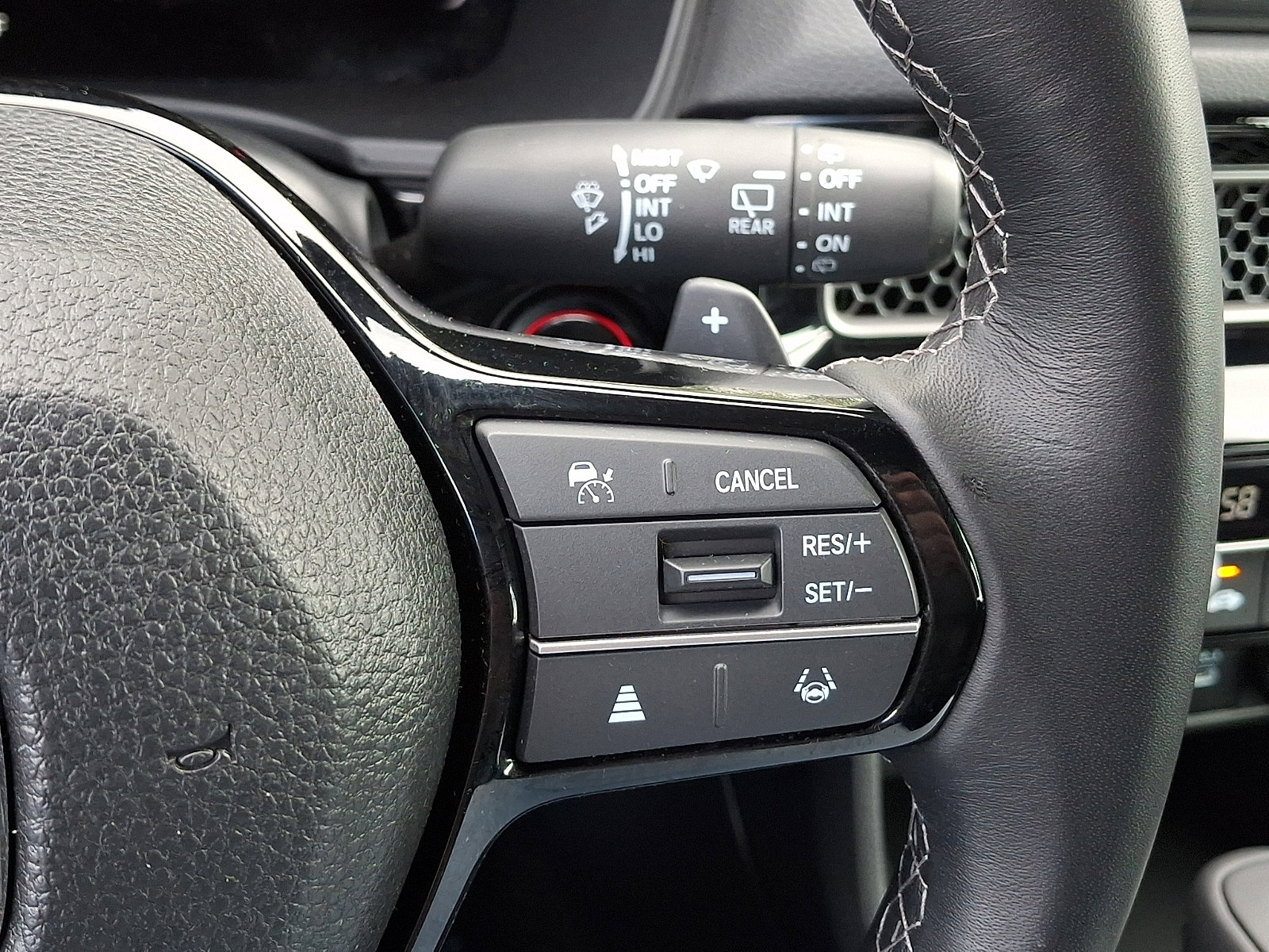 Used 2025 Honda Civic Sport image 22