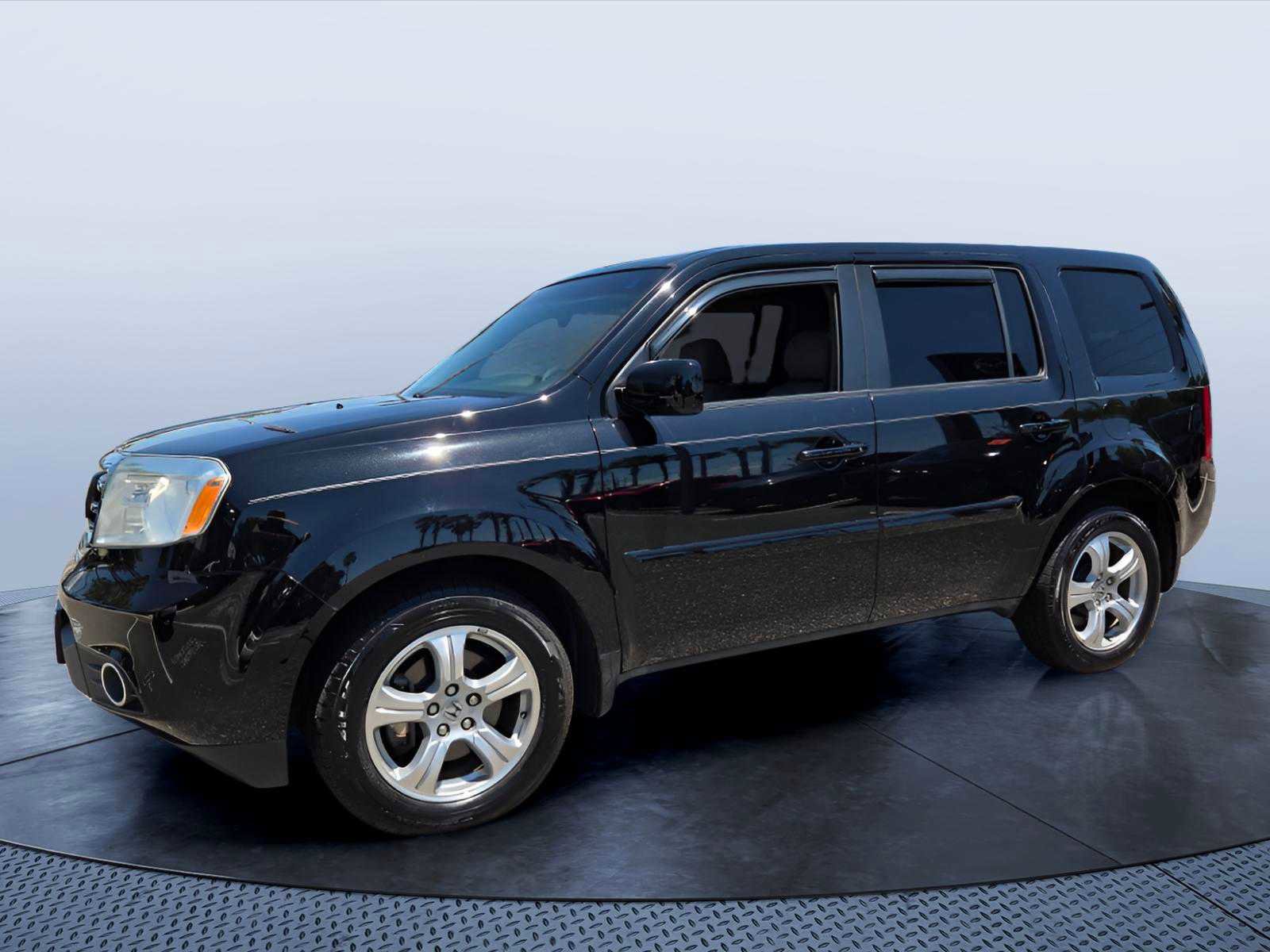 Used 2015 Honda Pilot EX-L image 2