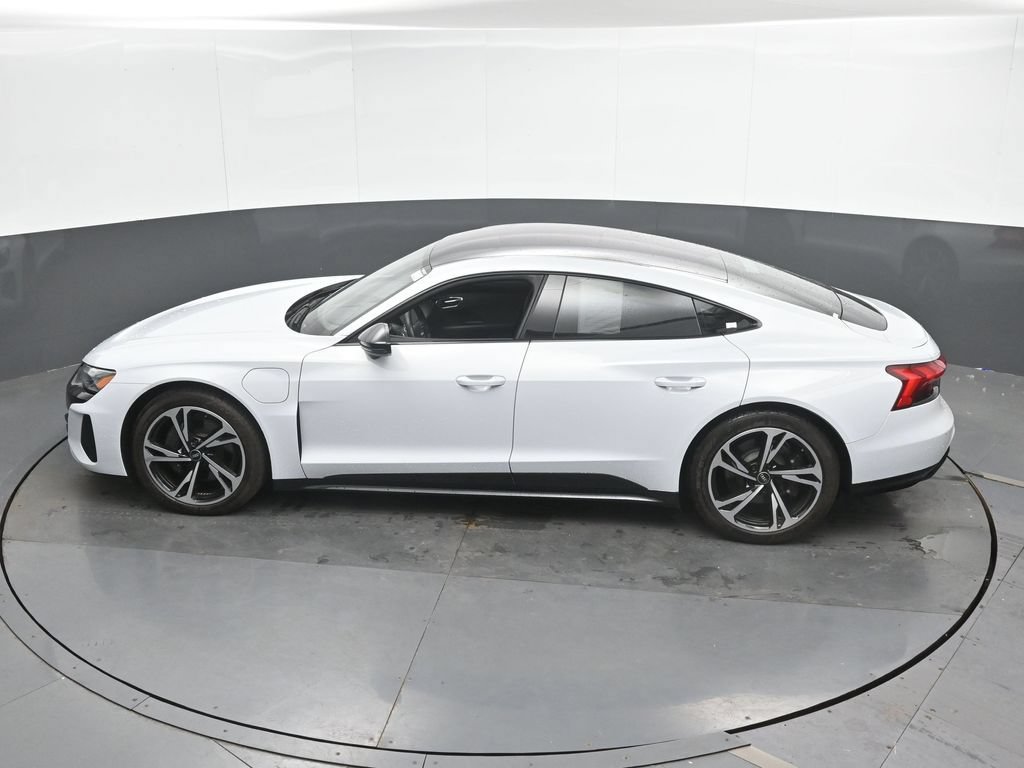 Used 2023 Audi e-tron GT Premium Plus w/ Performance Package AWD/4WD image 37