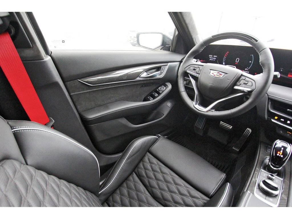 New 2026 Cadillac CT5 V image 8