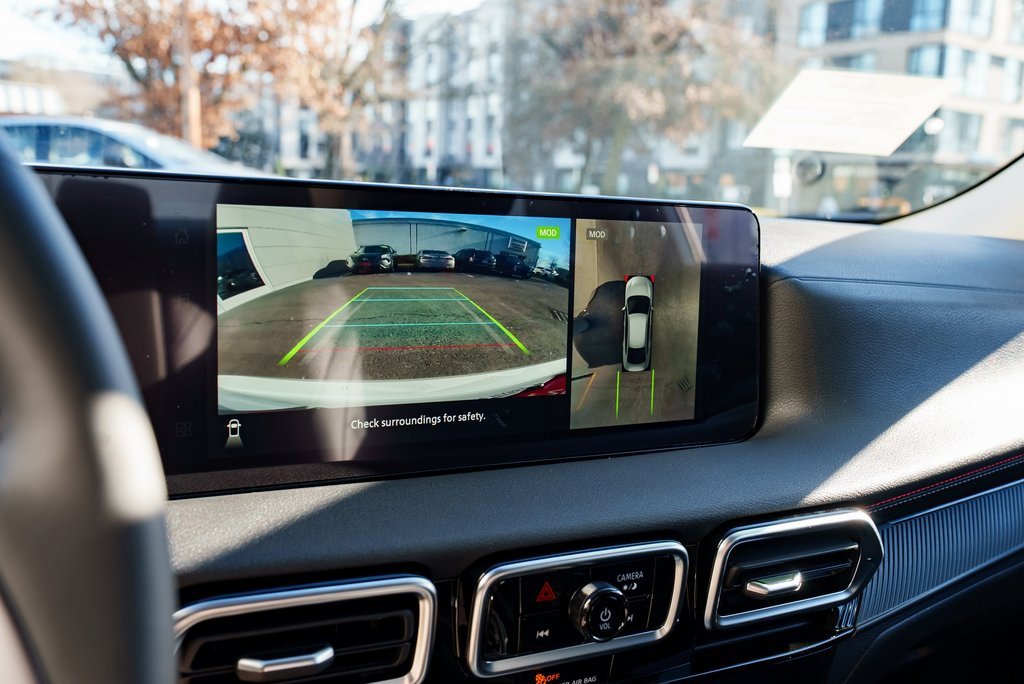 New 2026 Nissan Sentra SR w/ SR Premium Package image 14