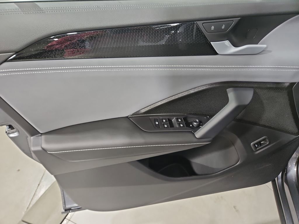 New 2026 Volkswagen Tiguan SE AWD/4WD image 10