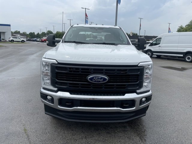 New 2025 Ford F250 XL image 3