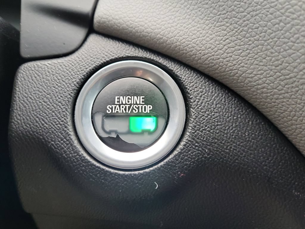 Used 2019 Chevrolet Equinox LS FWD image 24