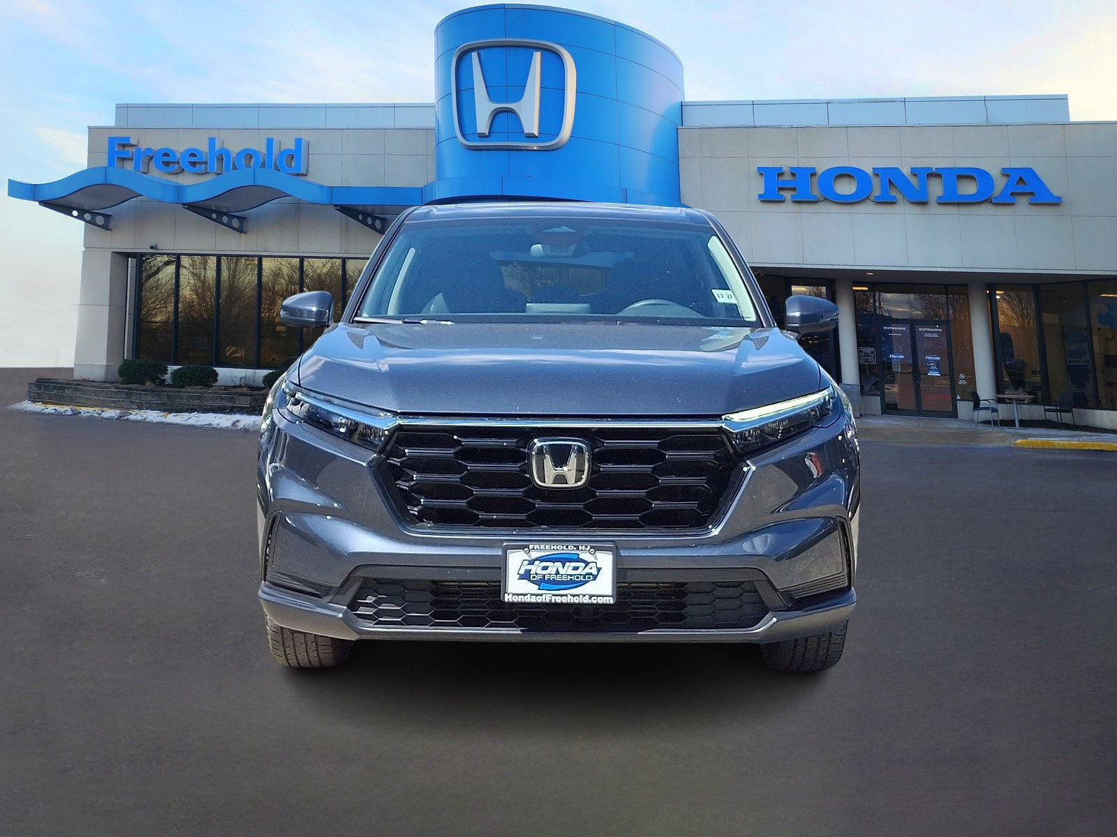 Used 2023 Honda CR-V EX image 2
