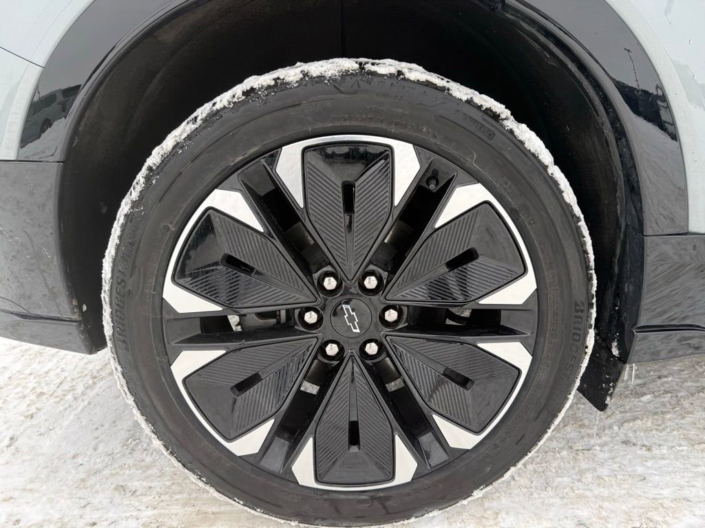 Used 2025 Chevrolet Blazer EV RS image 16