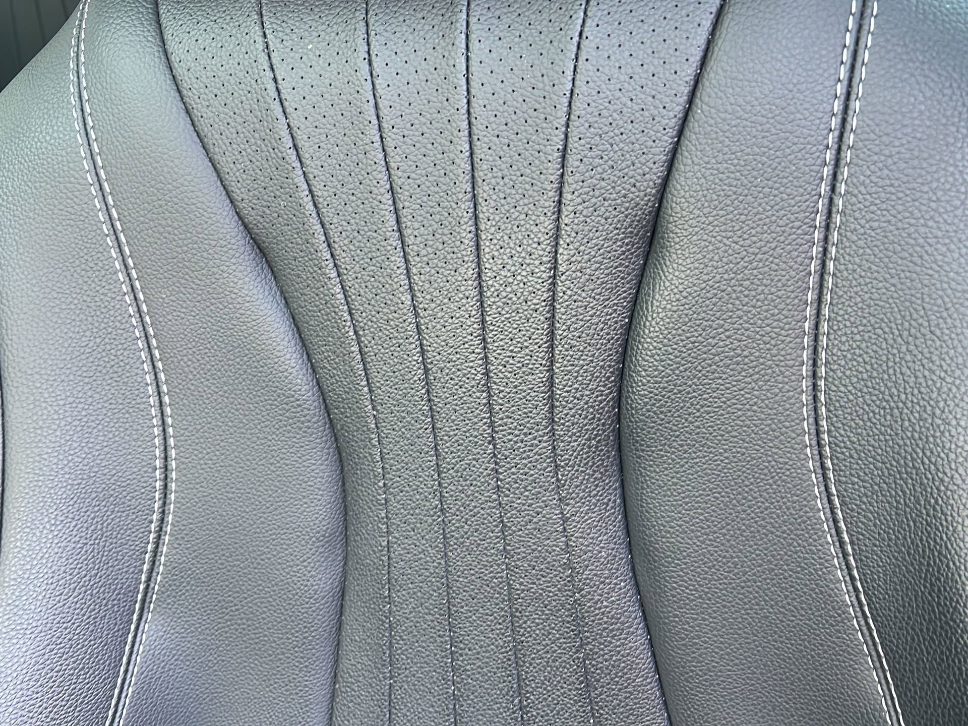 Used 2023 Mercedes-Benz E 350 4MATIC Sedan image 36