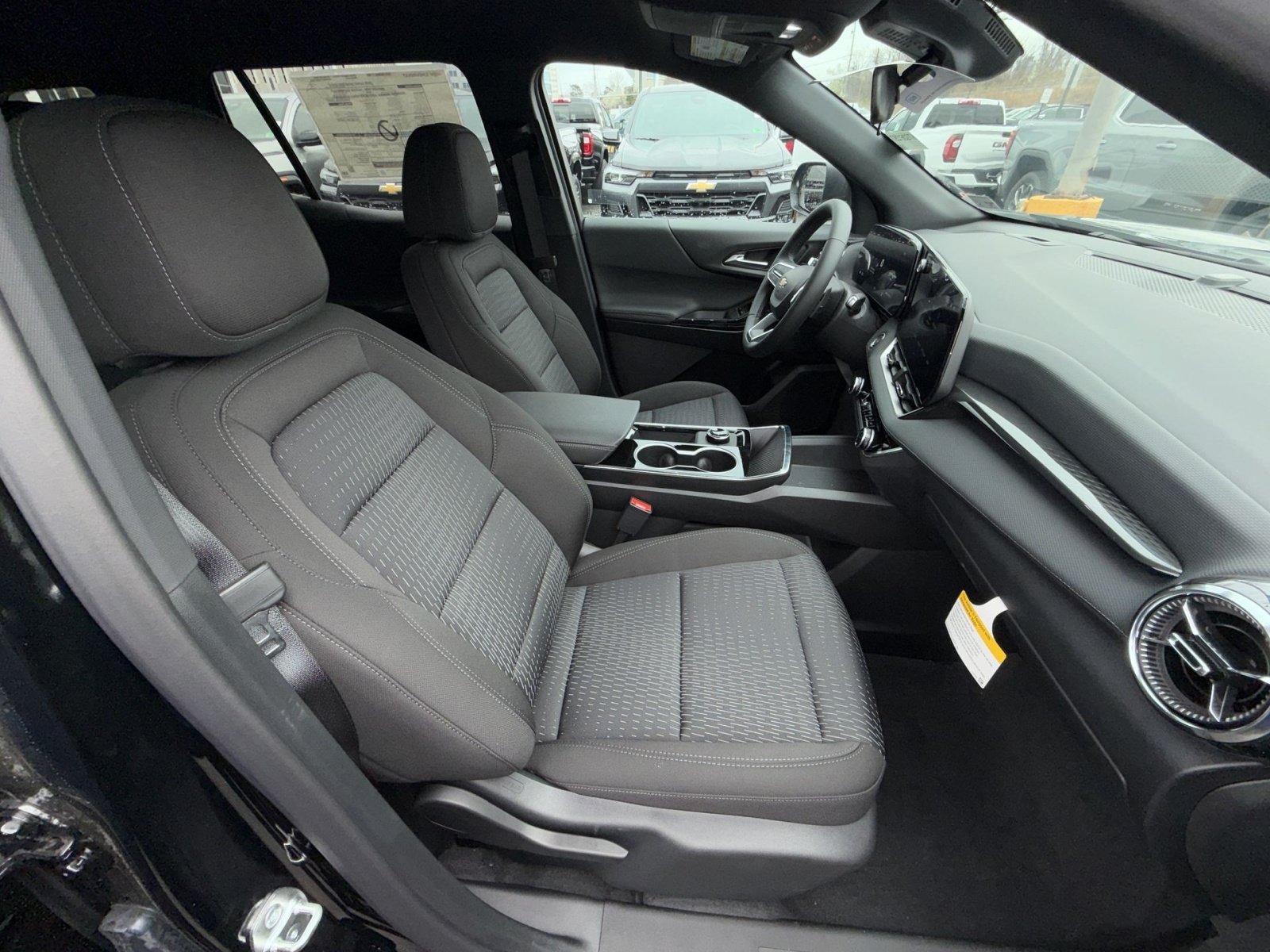 New 2026 Chevrolet Equinox LT FWD image 26