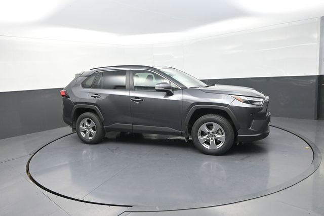 Used 2023 Toyota RAV4 XLE w/ Convenience Package image 27