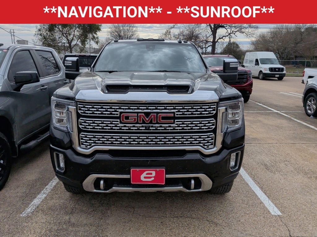 Used 2022 GMC Sierra 3500 Denali w/ Denali Black Diamond Edition image 2