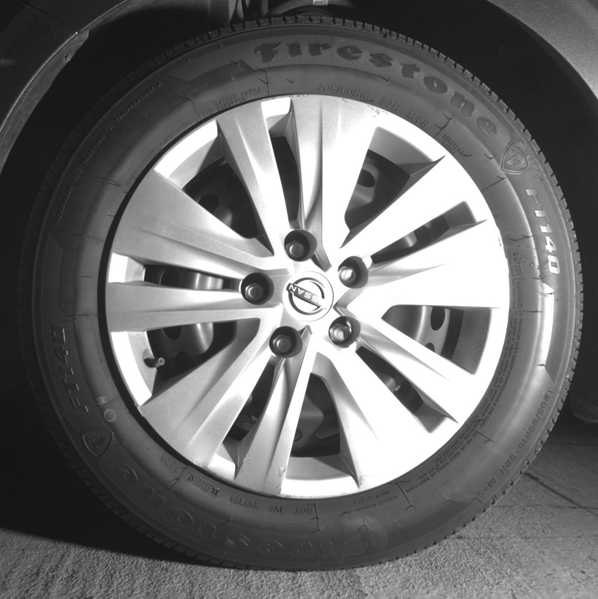 Used 2025 Nissan Sentra S image 12