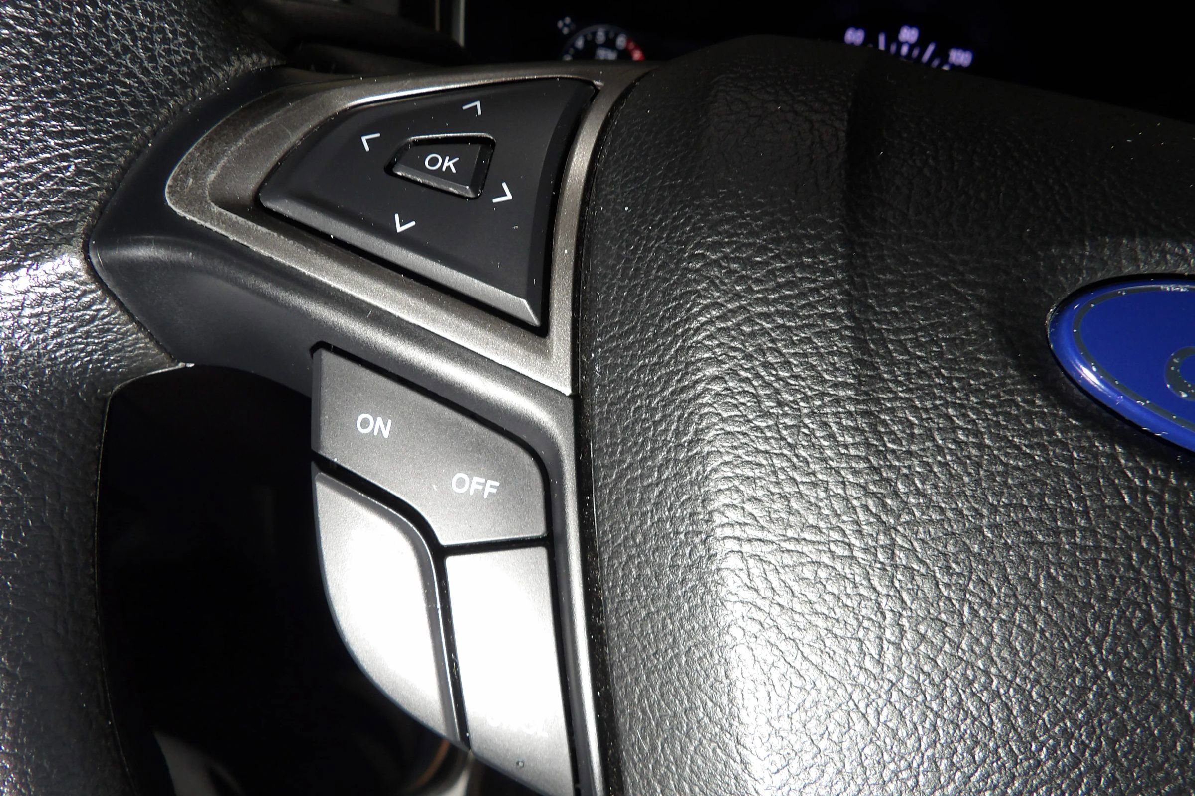 Used 2020 Ford Fusion SE image 18