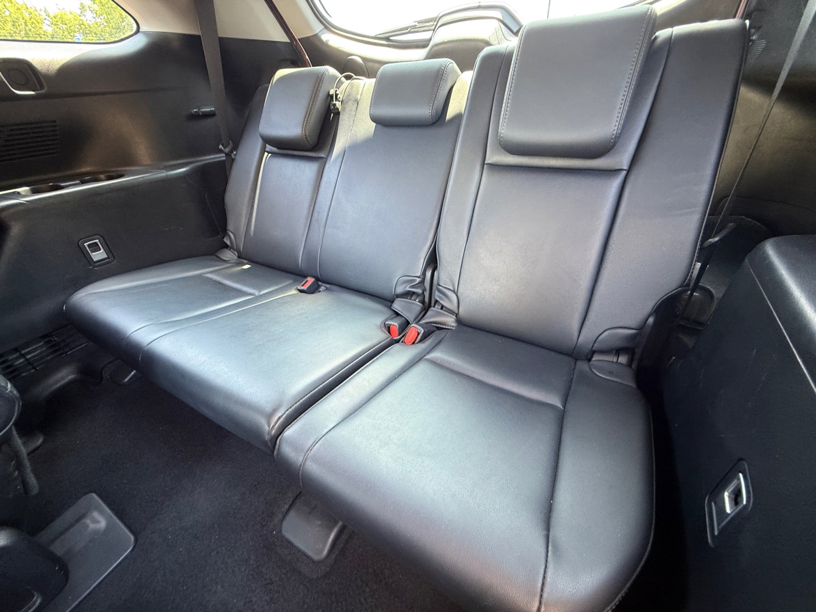 Used 2016 Toyota Highlander Limited image 21