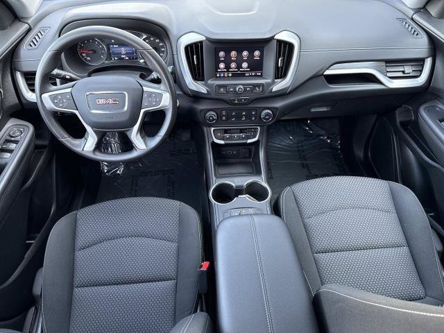 Used 2023 GMC Terrain SLE FWD image 25