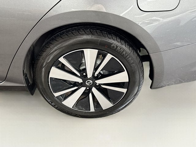 Used 2022 Nissan Altima 2.5 SV FWD image 24