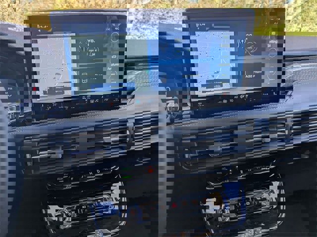 New 2026 Lincoln Corsair Grand Touring image 8