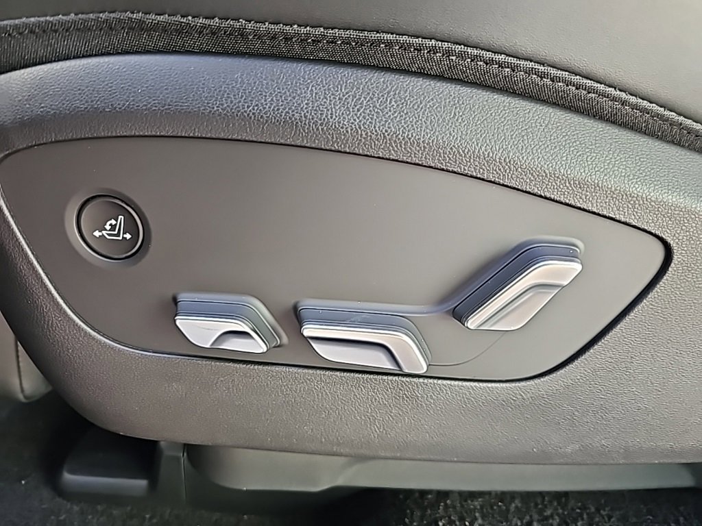 New 2026 Hyundai Ioniq 9 Limited image 34