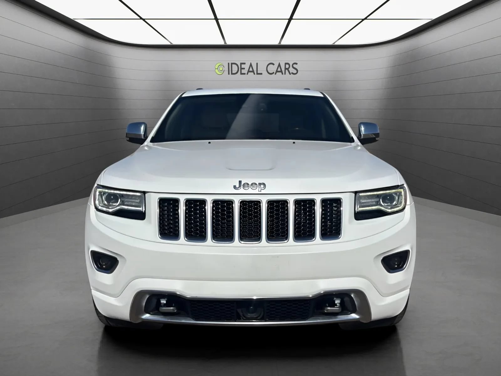 Used 2016 Jeep Grand Cherokee Overland w/ Advanced Technology Group AWD/4WD image 2