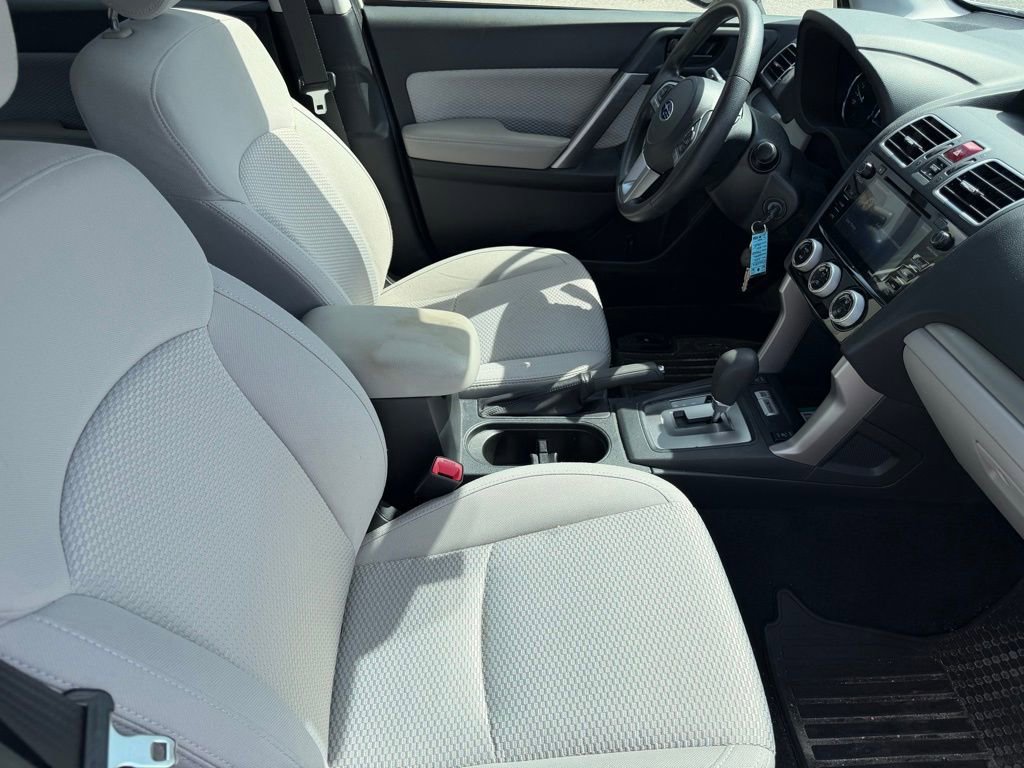 Used 2018 Subaru Forester 2.5i Premium AWD/4WD image 16