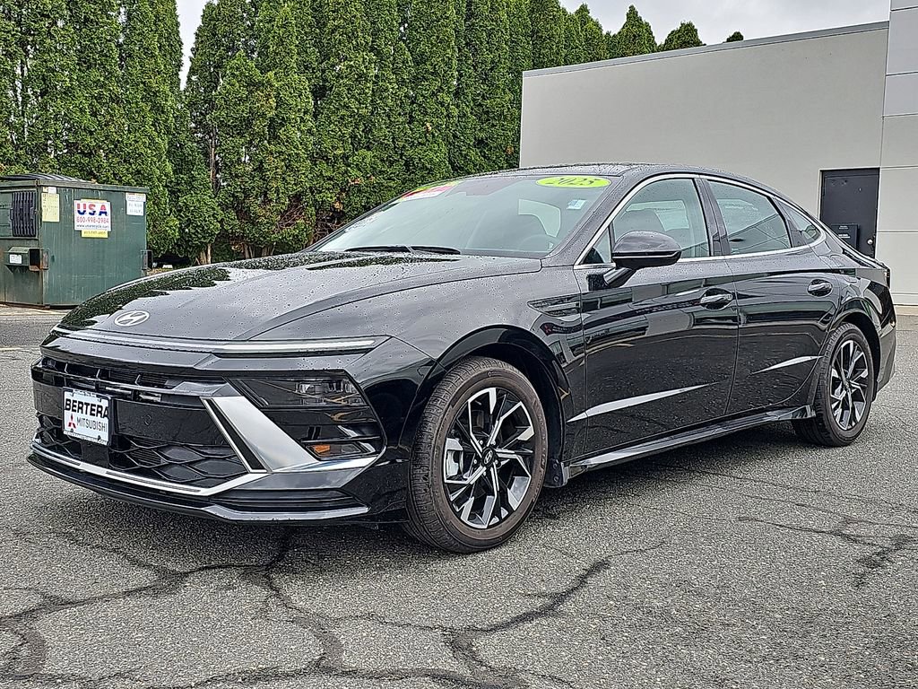 Used 2024 Hyundai Sonata SEL AWD/4WD image 3