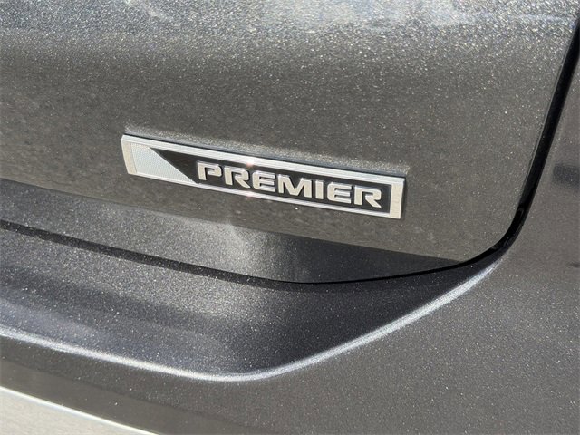 Used 2018 Chevrolet Equinox Premier image 10