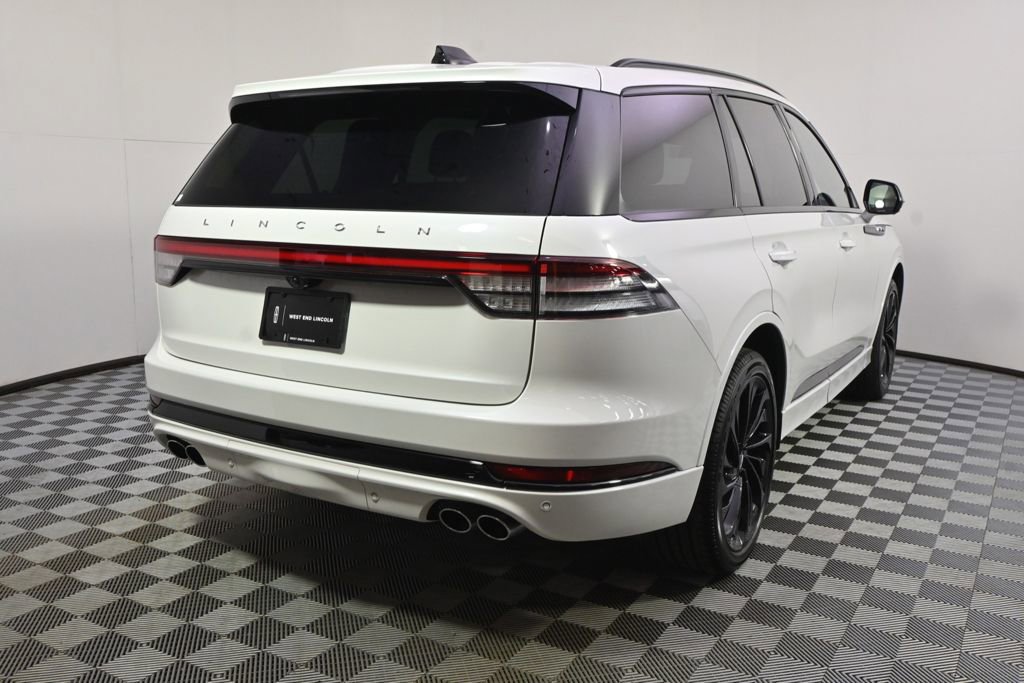 New 2026 Lincoln Aviator Reserve image 6