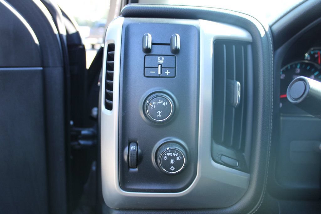 Used 2017 GMC Sierra 1500 SLT AWD/4WD image 18