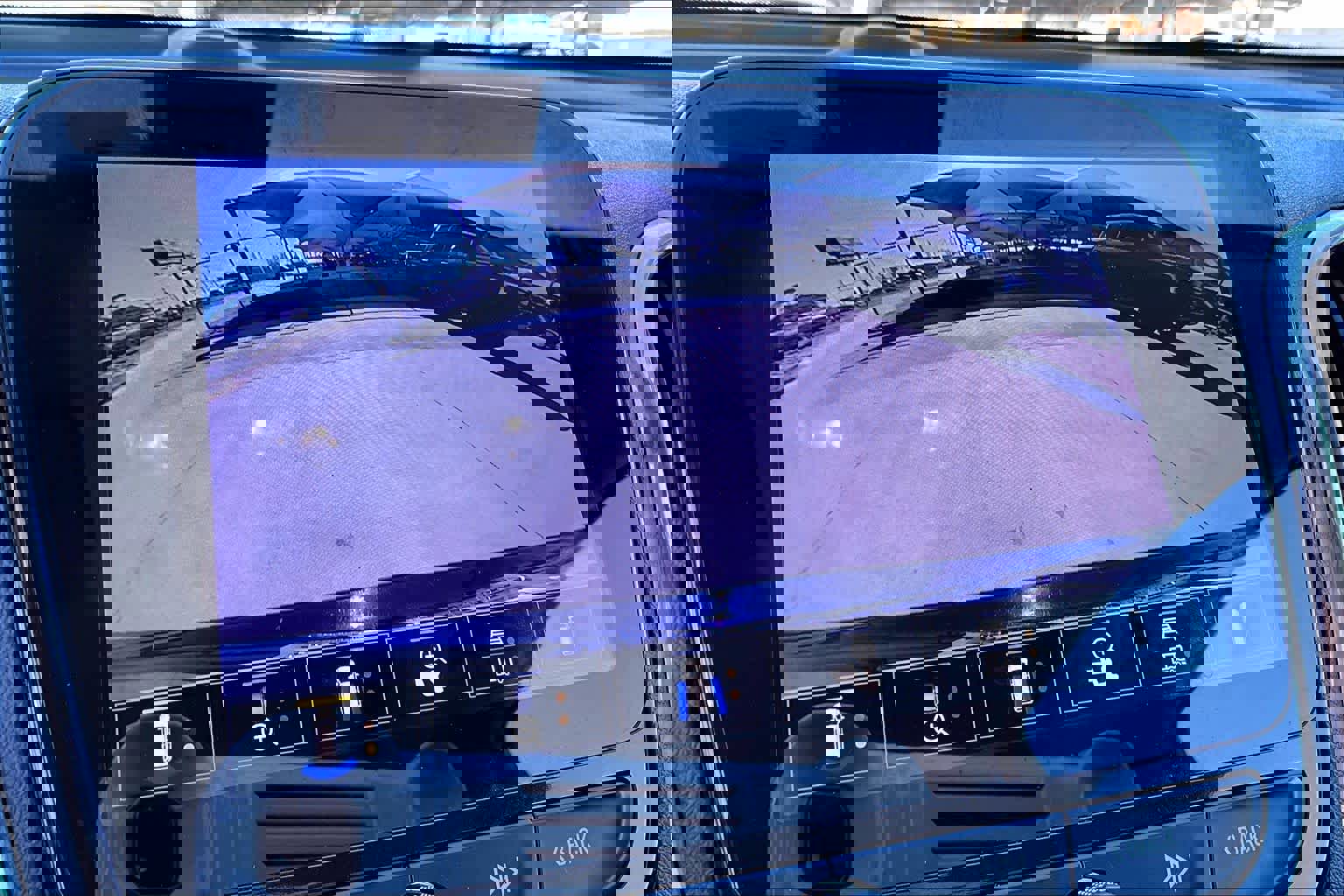 Used 2023 Chevrolet Equinox Premier image 23