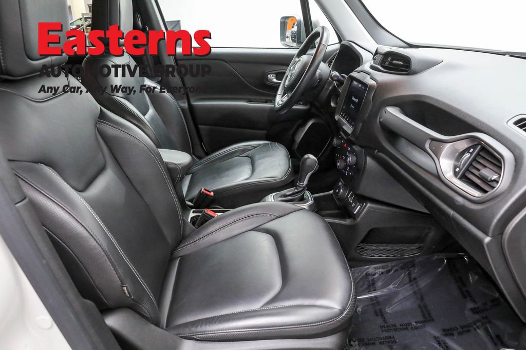 Used 2021 Jeep Renegade Limited image 23