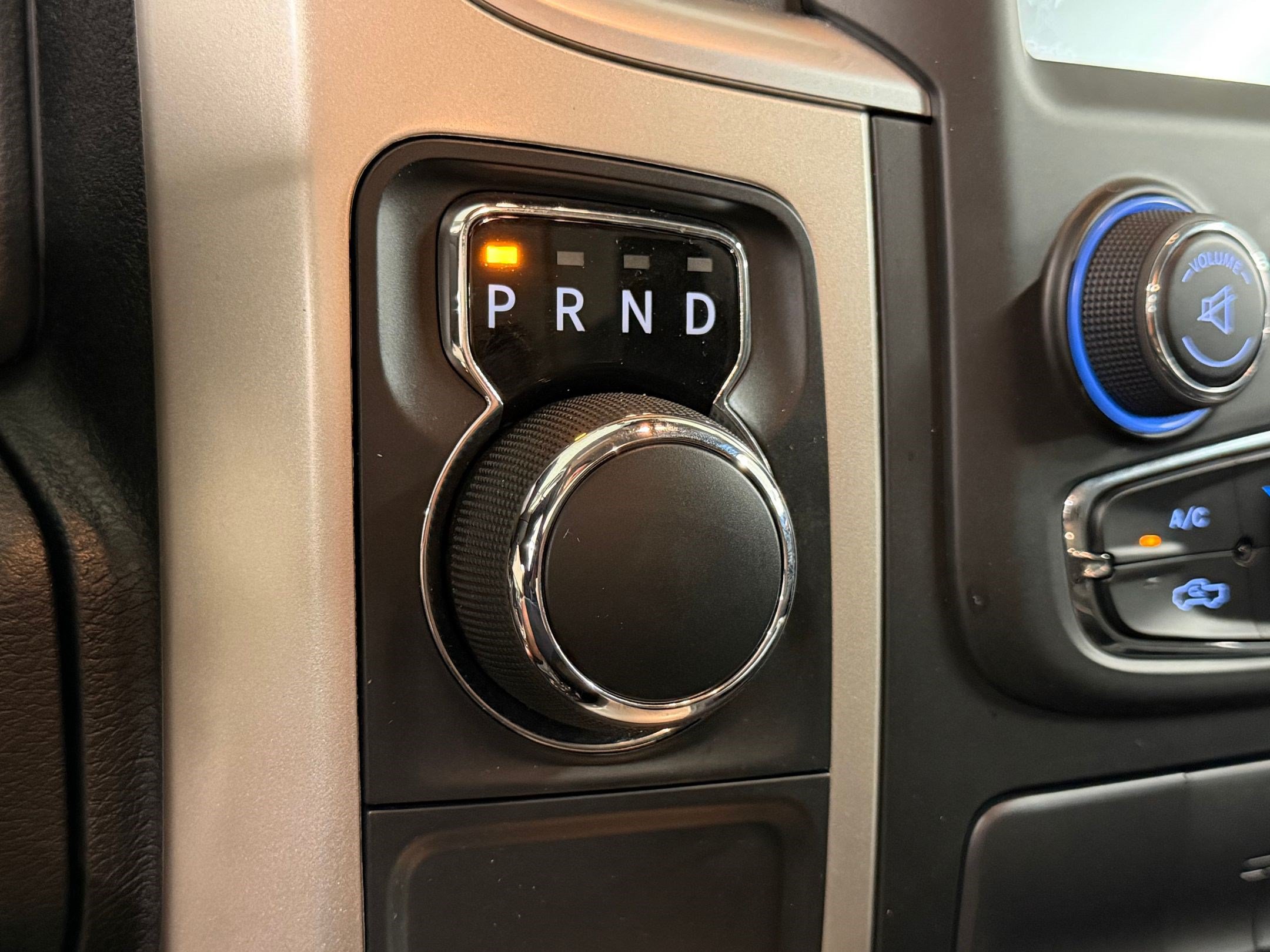 Used 2016 RAM 1500 Big Horn RWD image 16
