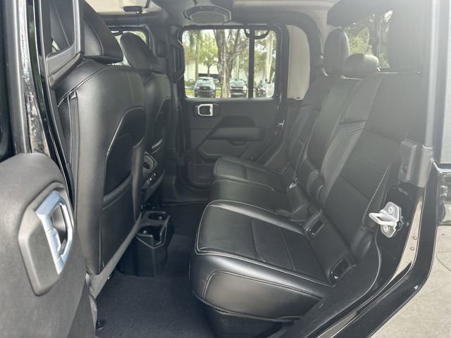 Used 2021 Jeep Gladiator Overland w/ Popular Equipment Package image 27