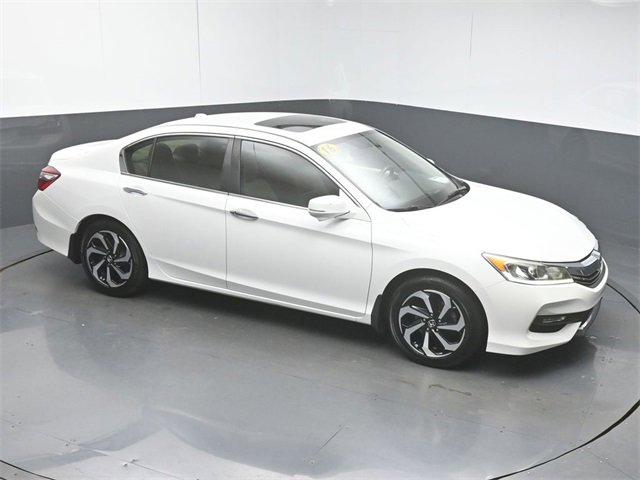 Used 2016 Honda Accord EX-L image 38