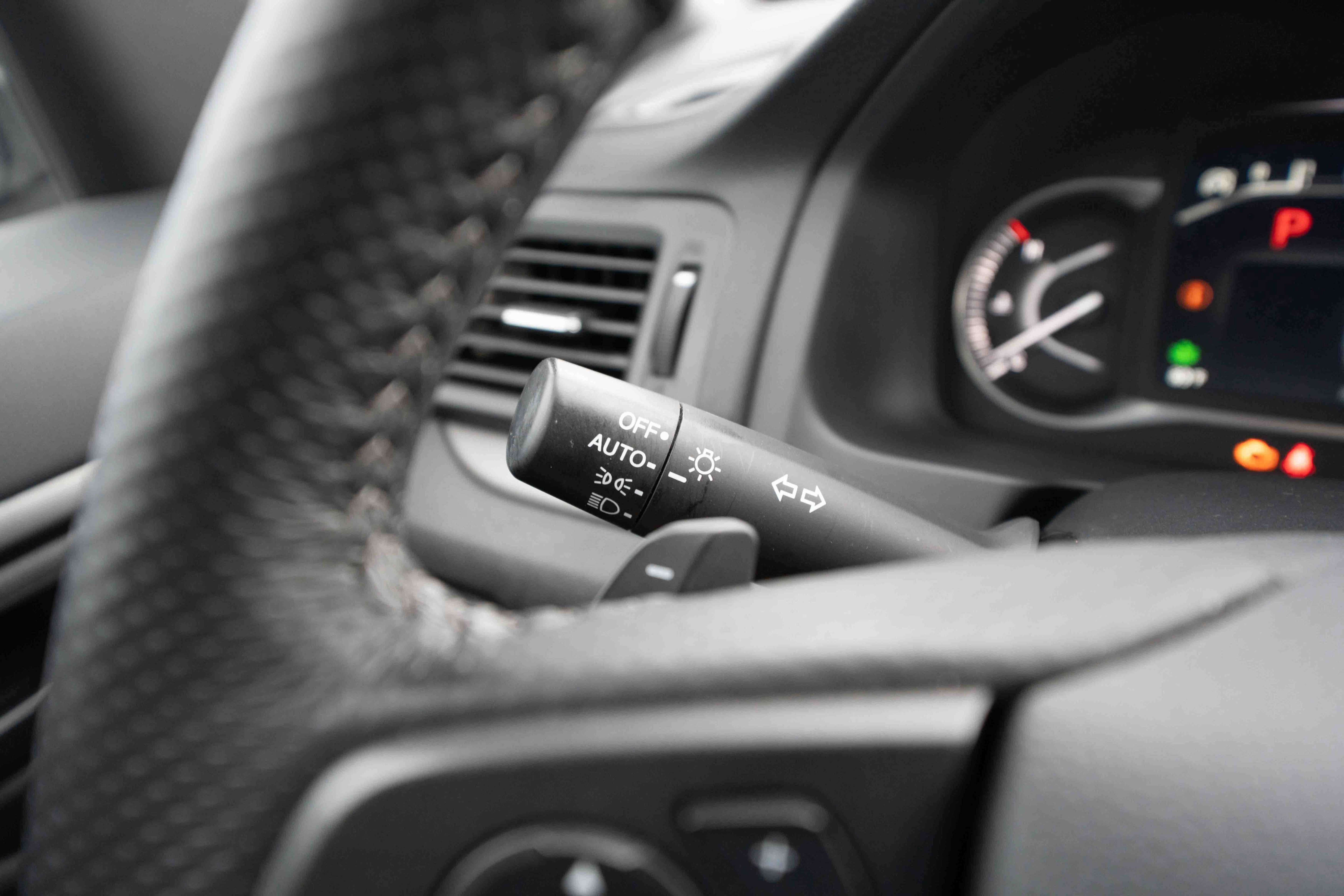 Used 2025 Honda Passport EX-L image 13