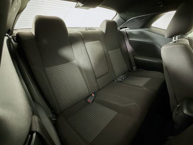 Used 2022 Dodge Challenger SXT image 24