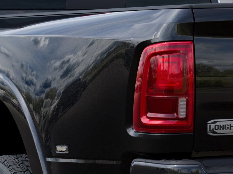 New 2026 RAM 3500 Limited AWD/4WD image 9