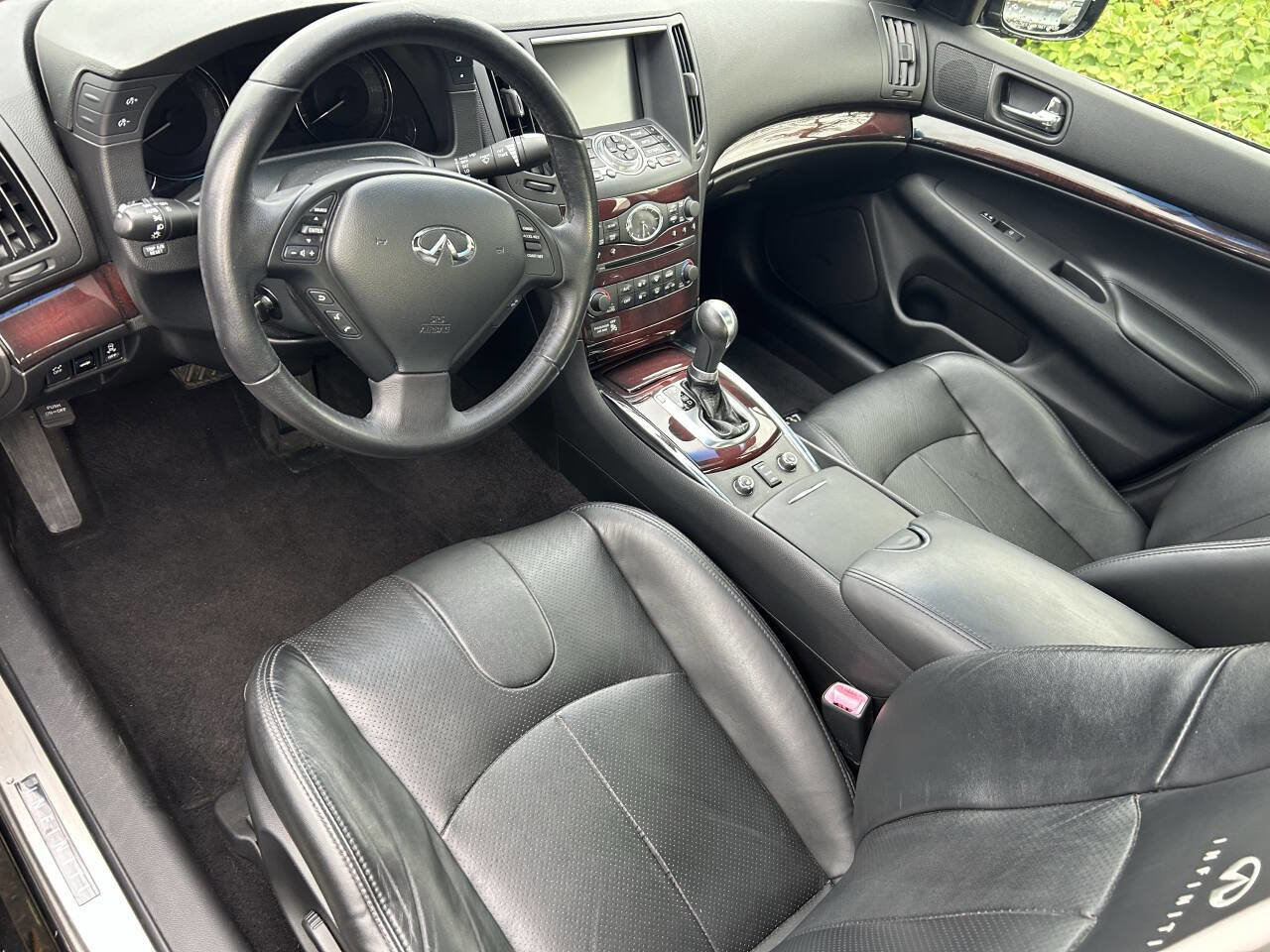 Used 2012 INFINITI G37 x Sedan w/ Premium Pkg image 7