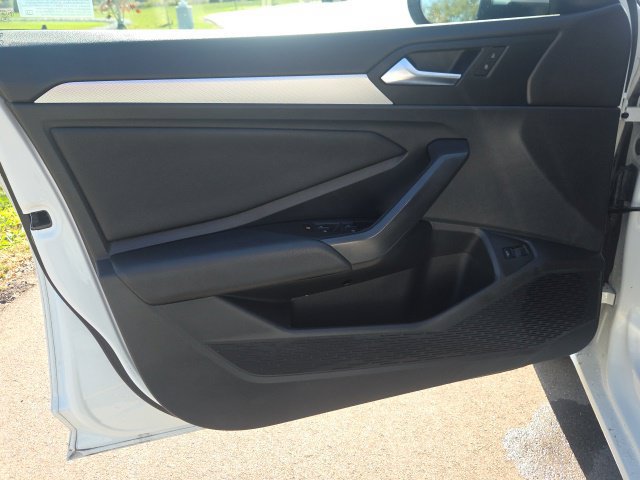 Used 2020 Volkswagen Jetta S w/ Driver Assistance Package FWD image 17
