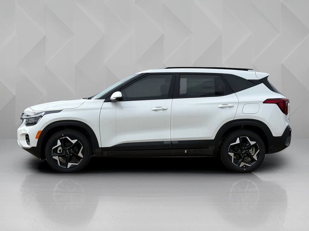 New 2026 Kia Seltos S FWD image 8