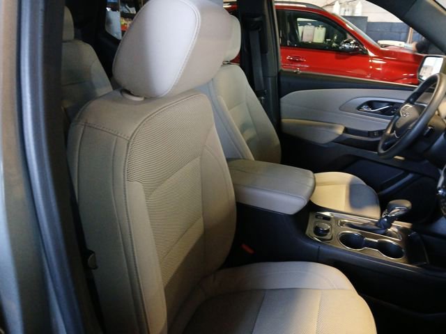 Used 2023 Chevrolet Traverse LS w/ Midnight/Sport Edition image 60