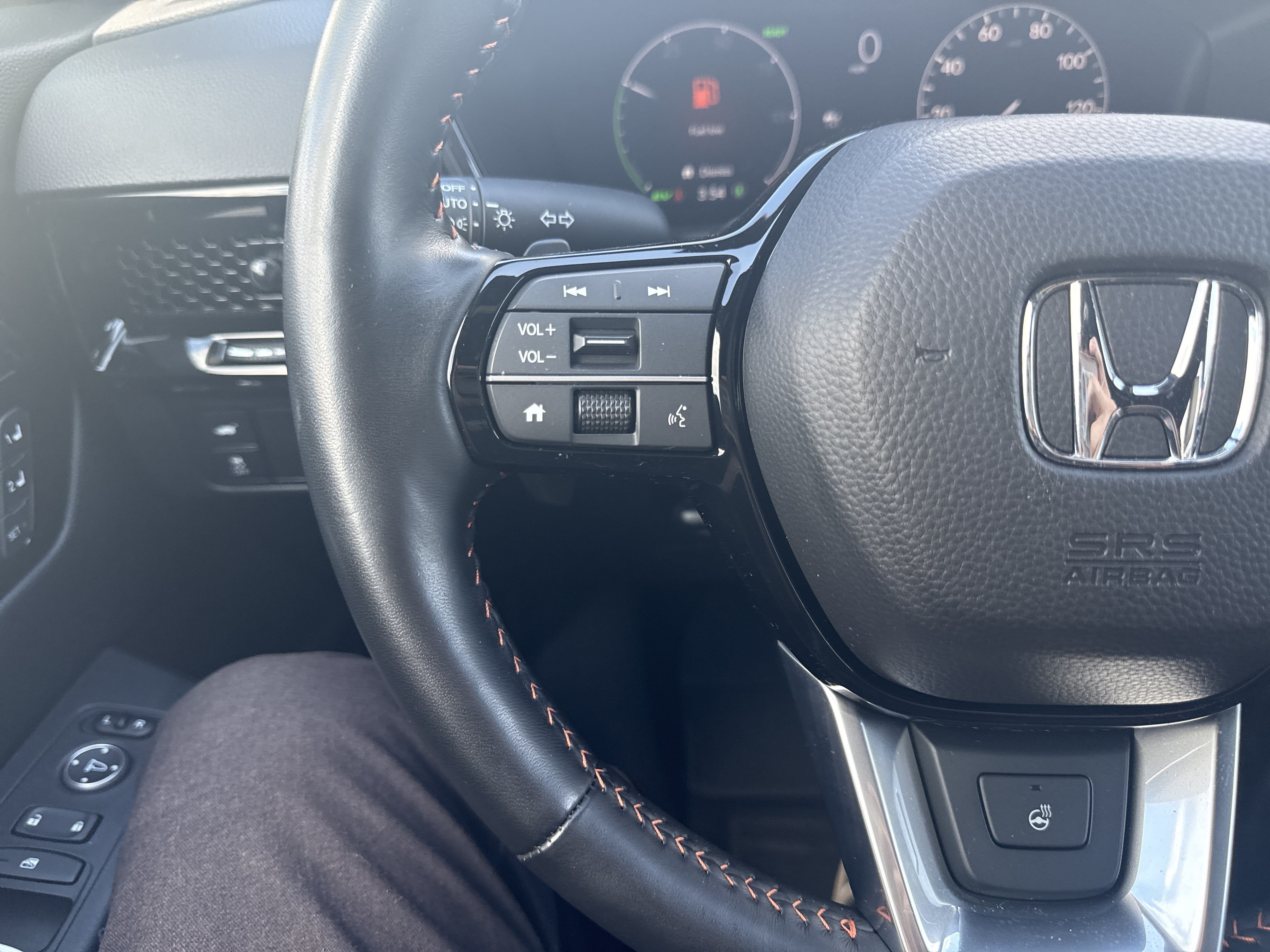 Used 2025 Honda CR-V Sport Touring image 19