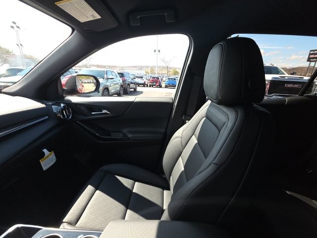 New 2026 Chevrolet Equinox LT w/ Convenience Package II image 24