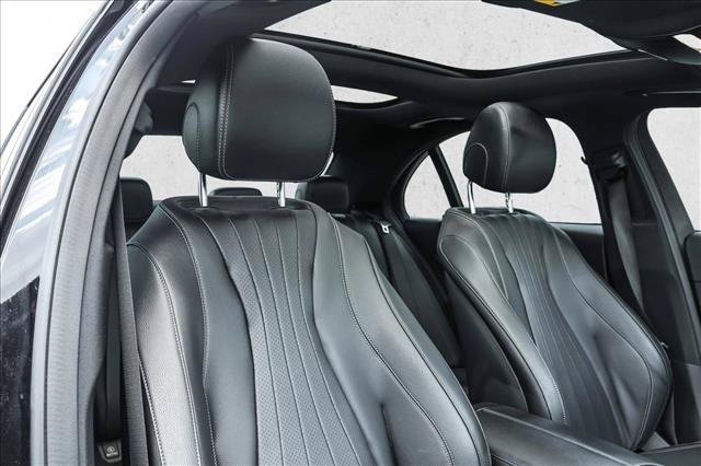 Used 2023 Mercedes-Benz E 350 4MATIC Sedan image 28