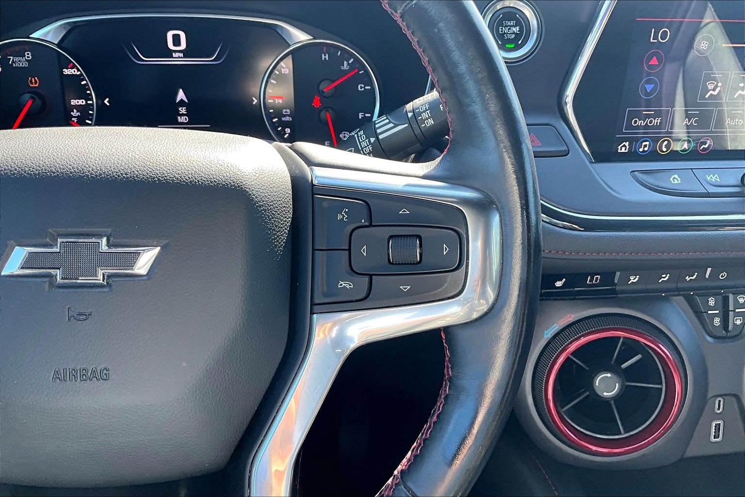Used 2019 Chevrolet Blazer RS FWD image 17