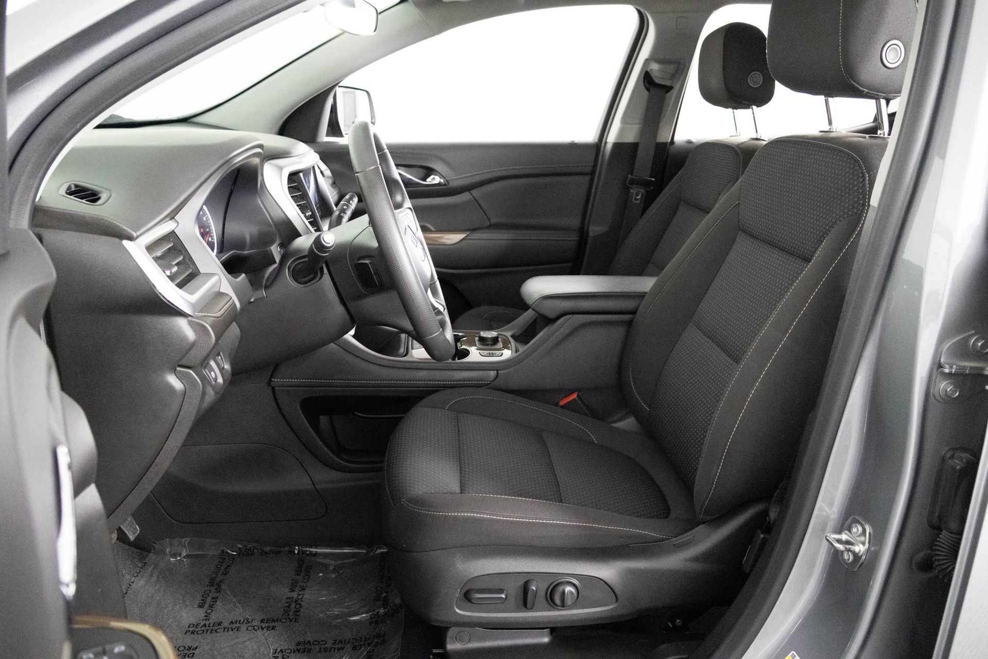 Certified 2023 GMC Acadia SLE w/ Driver Convenience Package image 19