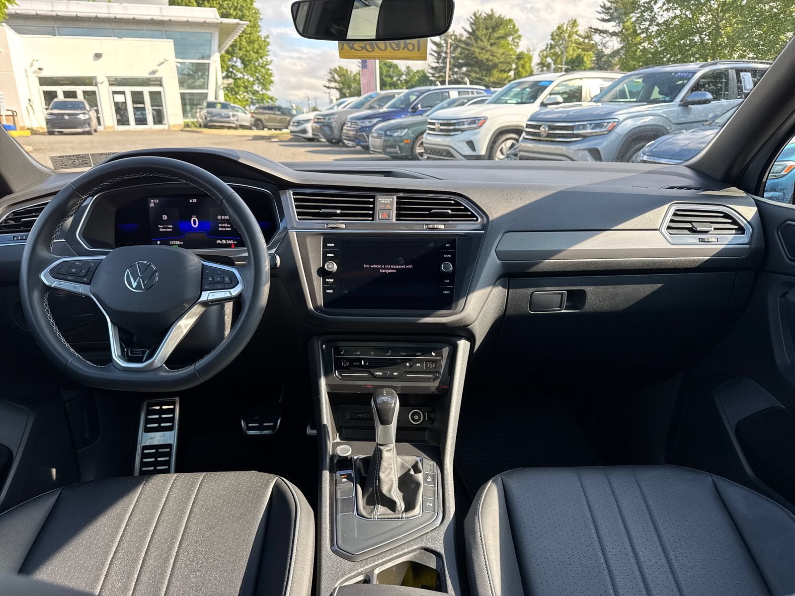 Certified 2023 Volkswagen Tiguan SE R-Line FWD image 19