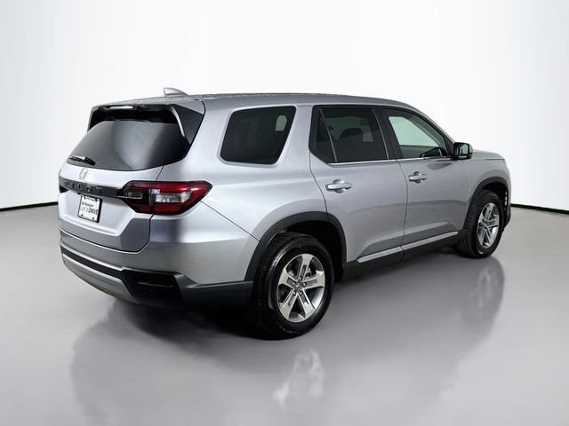 Used 2025 Honda Pilot EX-L image 9